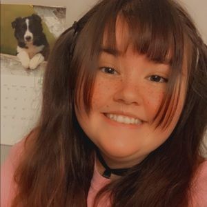 Meet your Posher, Caroline